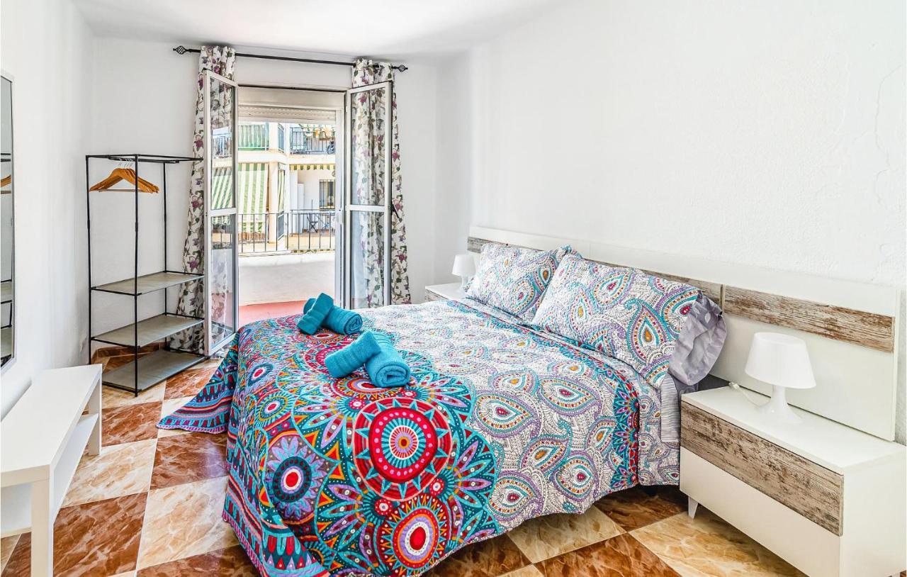 Beautiful Apartment In Cordoba With Kitchenette Zewnętrze zdjęcie