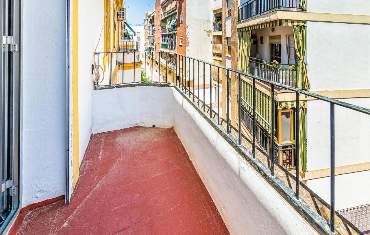 Beautiful Apartment In Cordoba With Kitchenette Zewnętrze zdjęcie